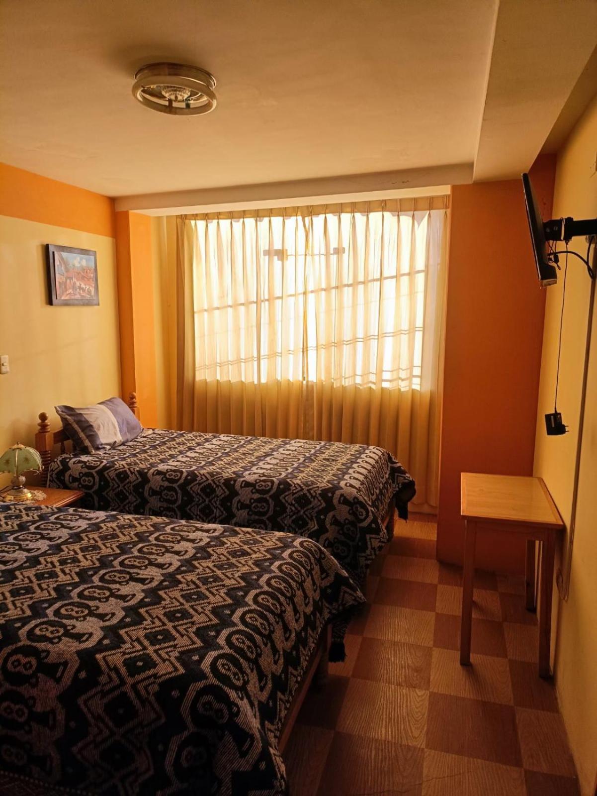 Hostal Vista Al Lago Titicaca Puno Exteriér fotografie