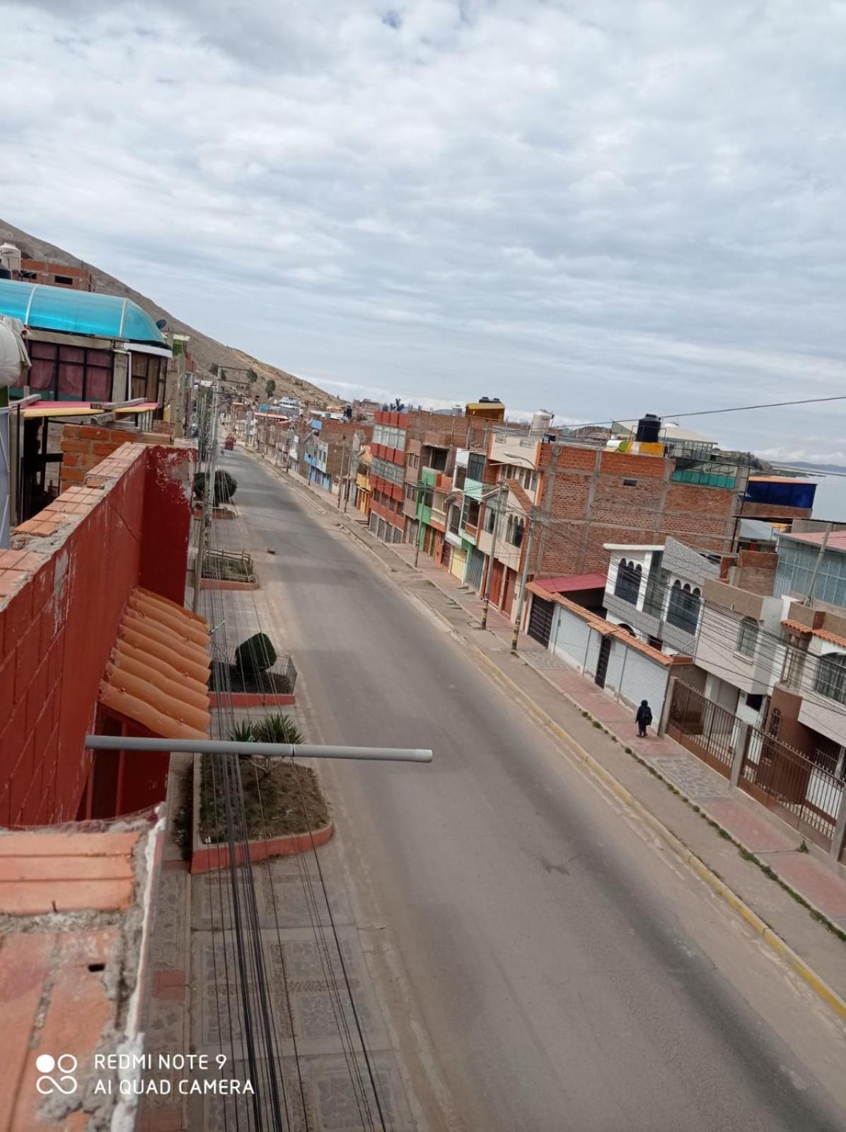 Hostal Vista Al Lago Titicaca Puno Exteriér fotografie